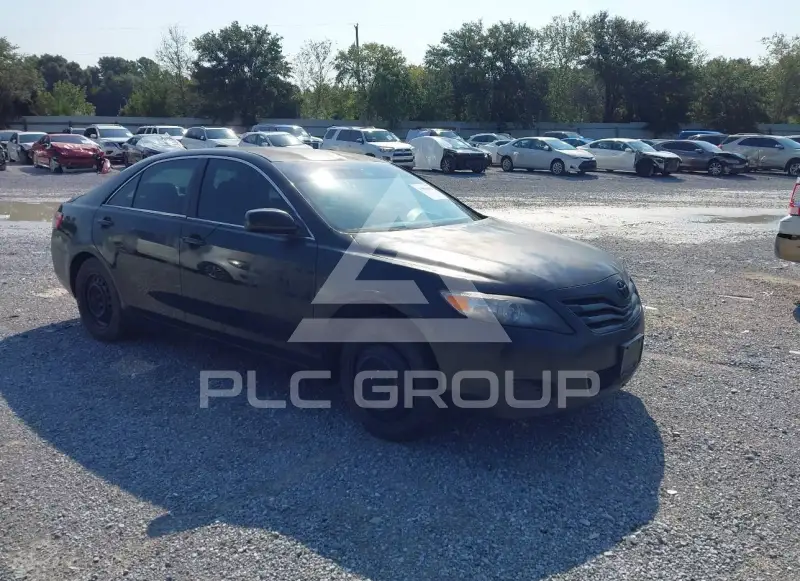 2011 Toyota CAMRY photo