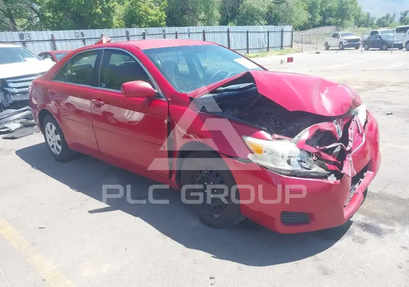 2011 Toyota CAMRY фото