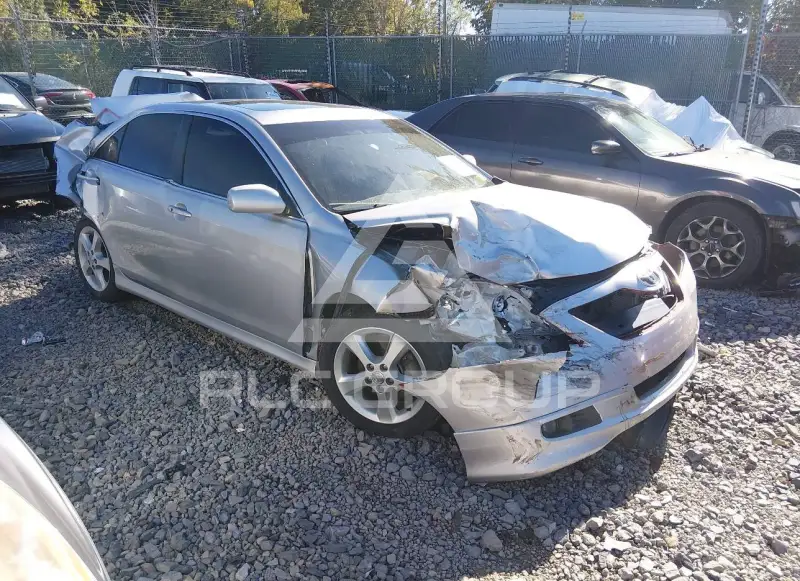 2011 Toyota CAMRY photo