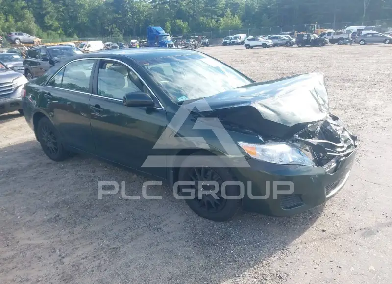 2011 Toyota CAMRY фото