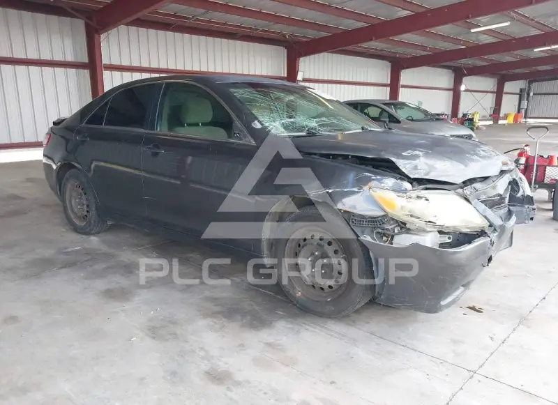 2011 Toyota CAMRY фото