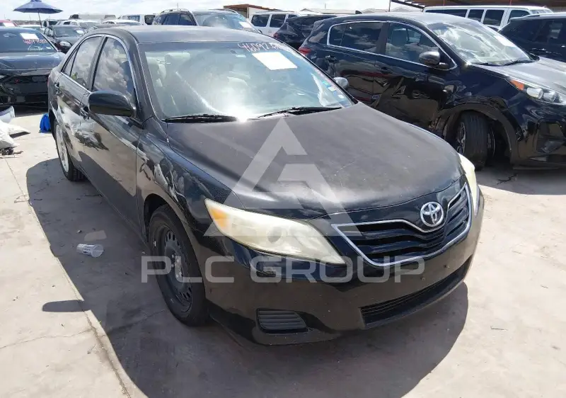 2011 Toyota CAMRY photo