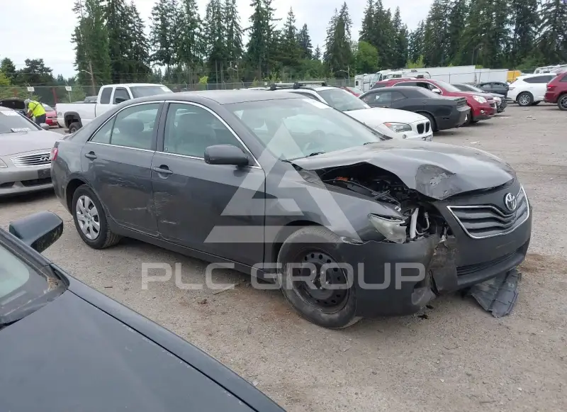 2011 Toyota CAMRY photo