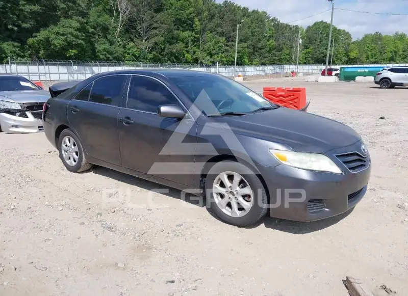 2011 Toyota CAMRY photo