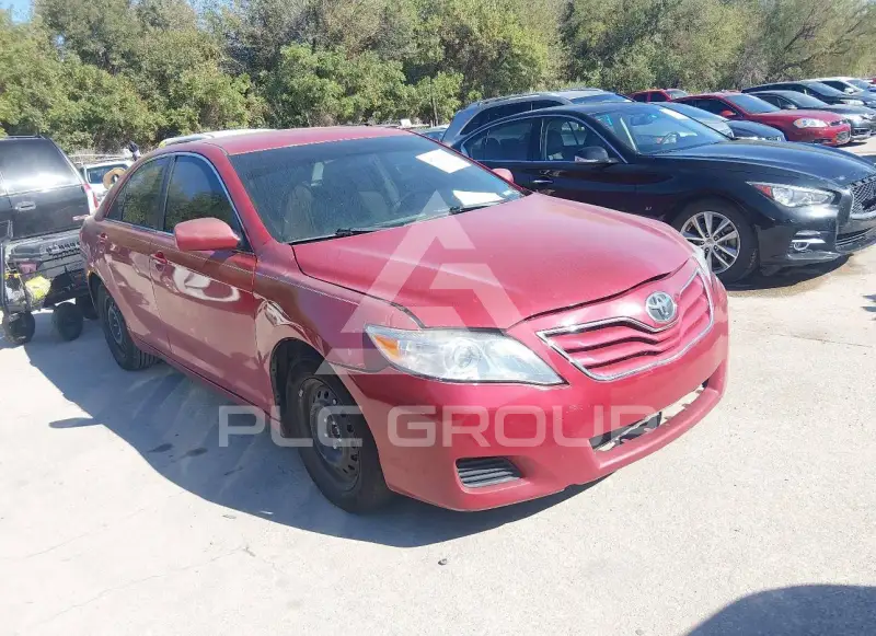 2011 Toyota CAMRY photo