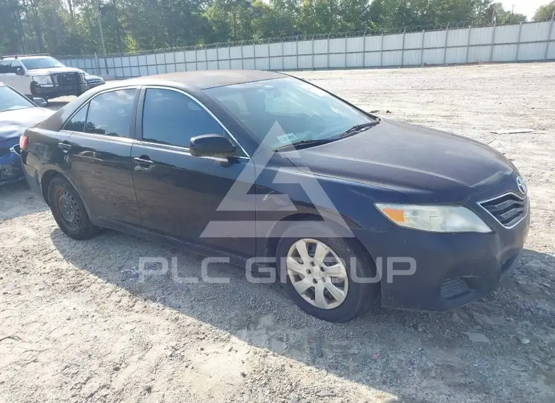 2011 Toyota CAMRY photo