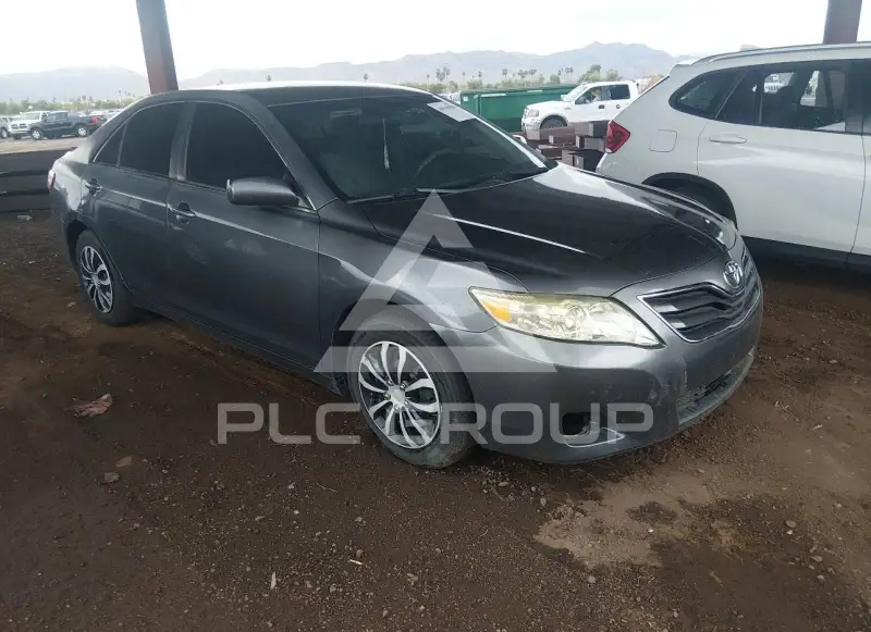2011 Toyota CAMRY photo