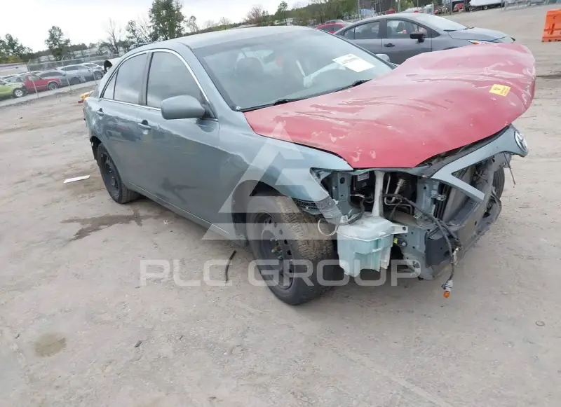 2011 Toyota CAMRY фото
