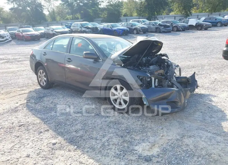 2011 Toyota CAMRY photo