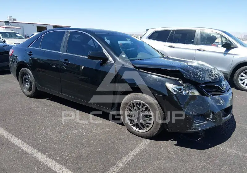2011 Toyota CAMRY photo