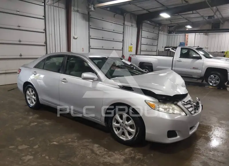 2011 Toyota CAMRY photo