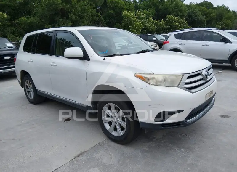 2011 Toyota Highlander фото