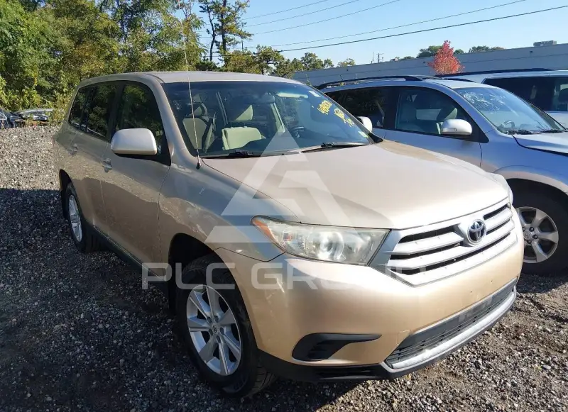 2011 Toyota Highlander photo