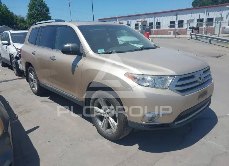 2011 Toyota Highlander фото