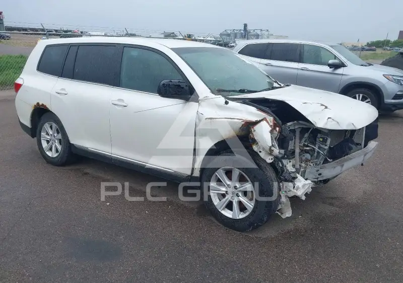2011 Toyota Highlander photo