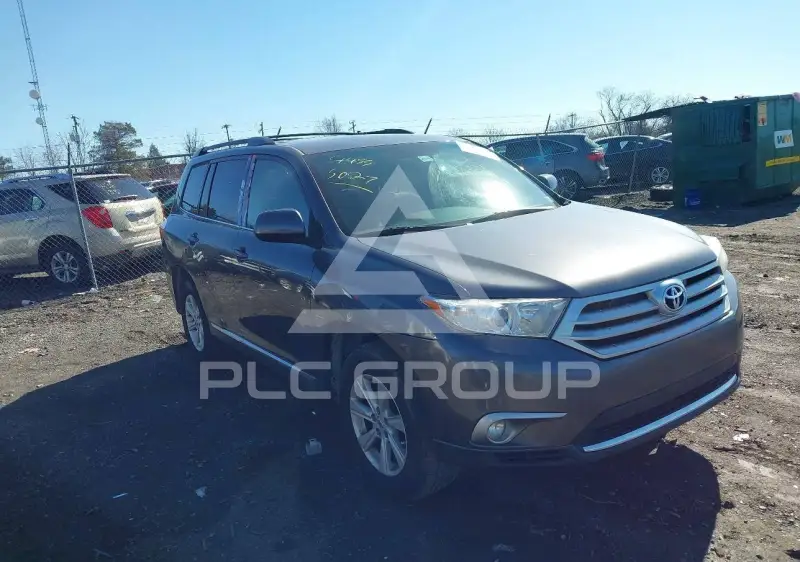 2011 Toyota Highlander photo