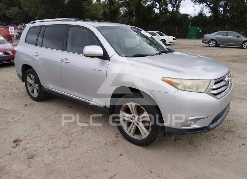 2011 Toyota Highlander фото