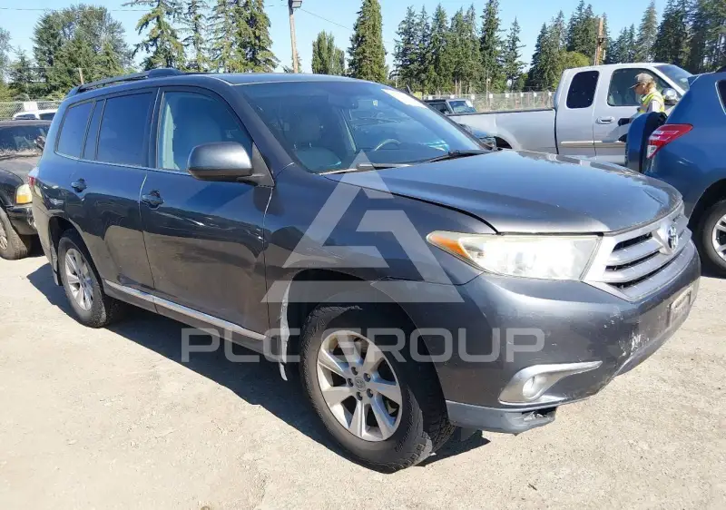 2011 Toyota Highlander фото