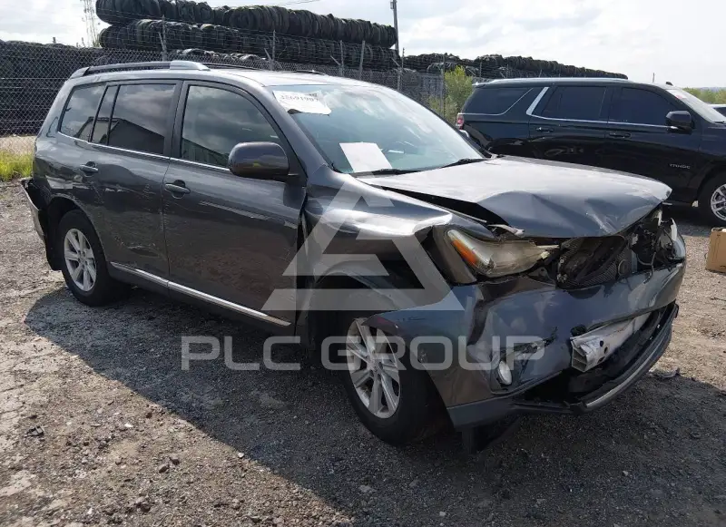 2011 Toyota Highlander фото