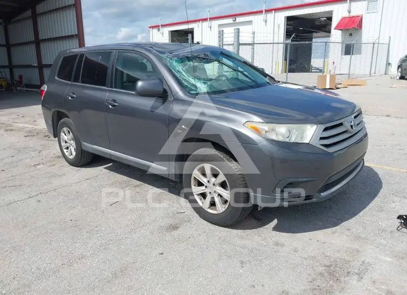 2011 Toyota Highlander фото