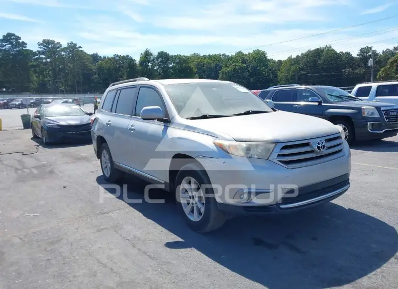 2011 Toyota Highlander фото