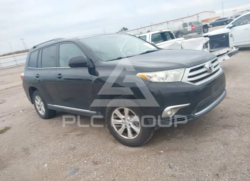 2011 Toyota Highlander photo