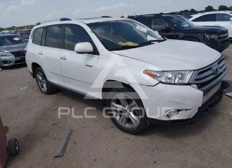 2011 Toyota Highlander photo