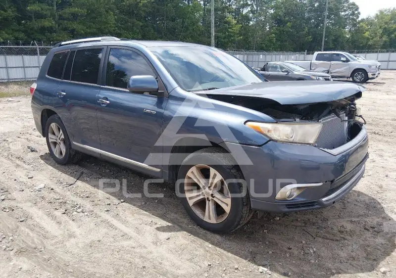 2011 Toyota Highlander фото