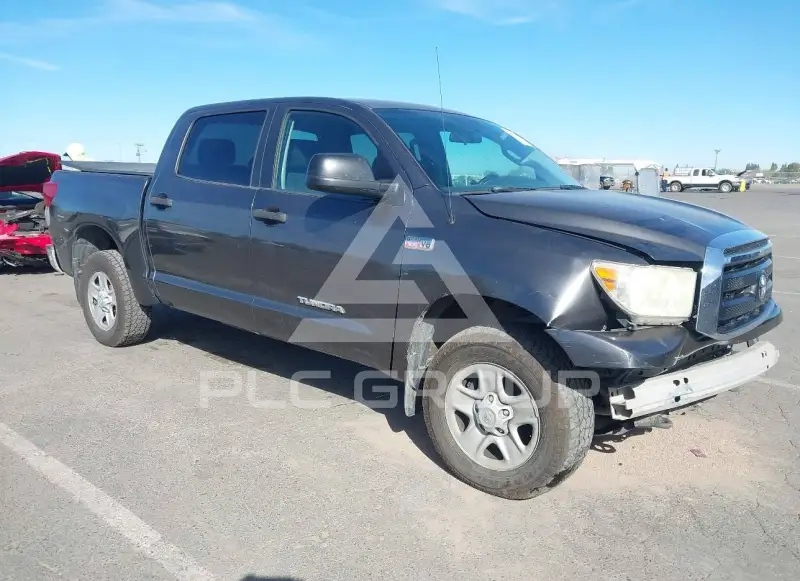 2011 Toyota TUNDRA фото