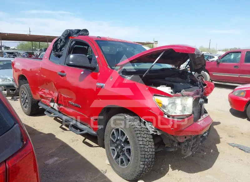 2011 Toyota TUNDRA фото