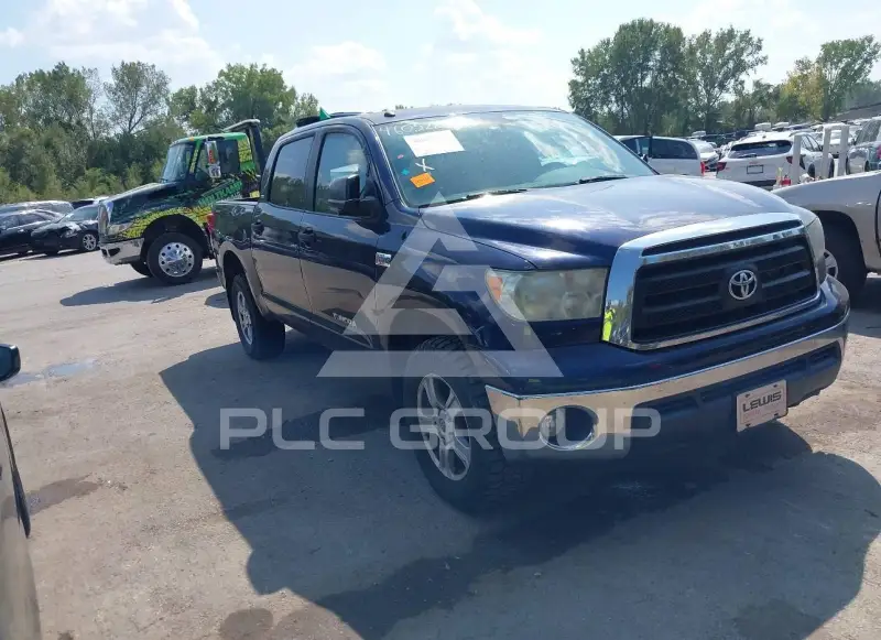 2011 Toyota TUNDRA photo