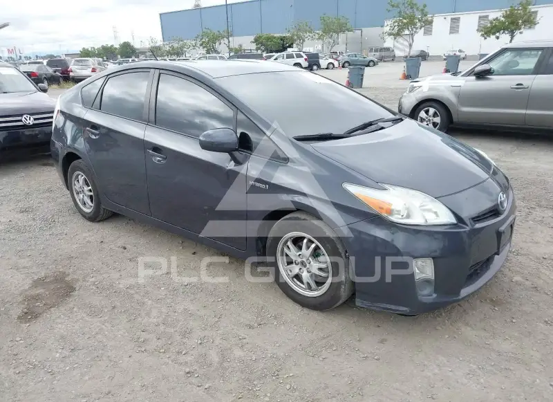 2011 Toyota PRIUS photo