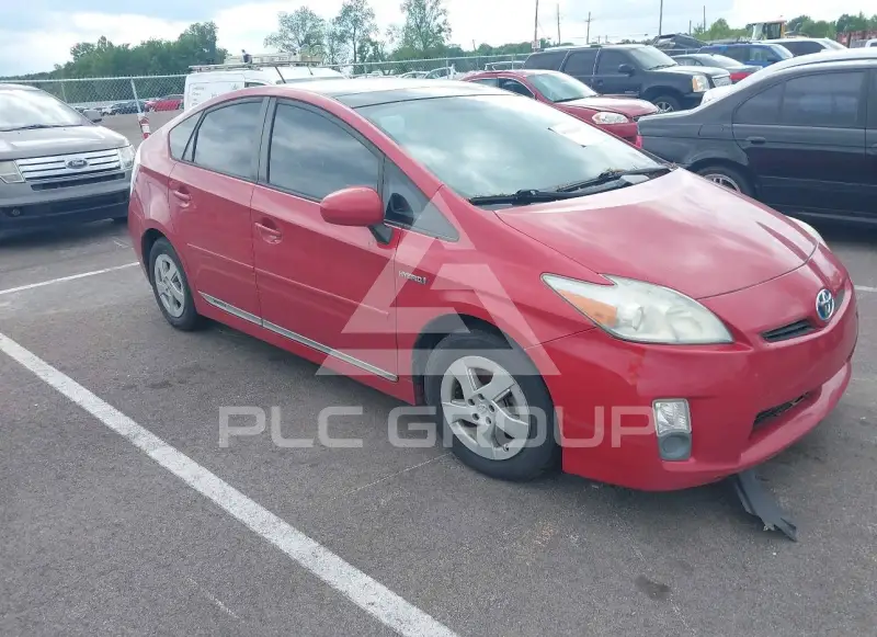 2011 Toyota PRIUS фото
