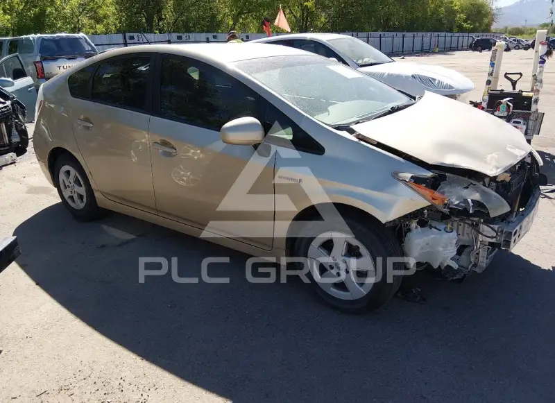 2011 Toyota PRIUS фото