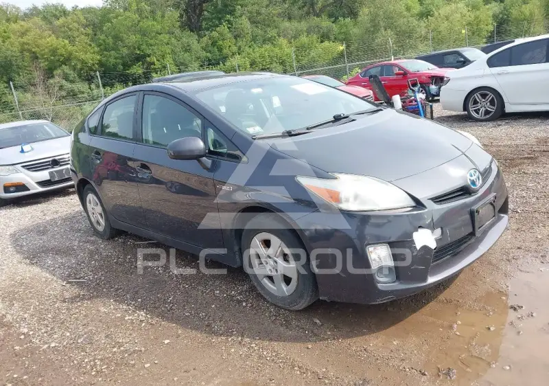 2011 Toyota PRIUS photo