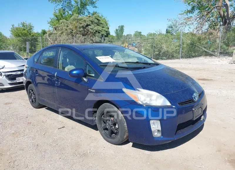2011 Toyota PRIUS photo