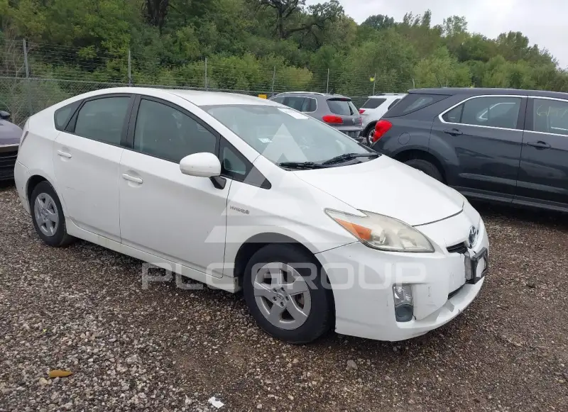 2011 Toyota PRIUS photo