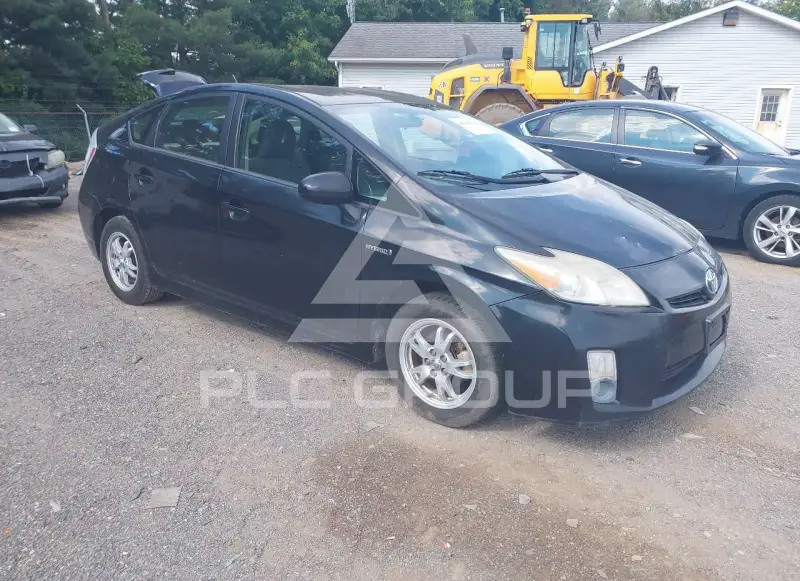 2011 Toyota PRIUS фото