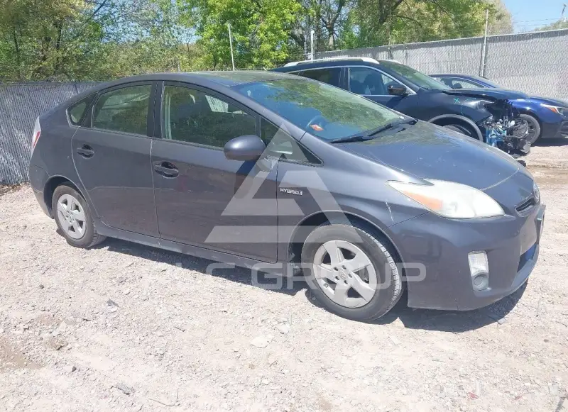 2011 Toyota PRIUS photo