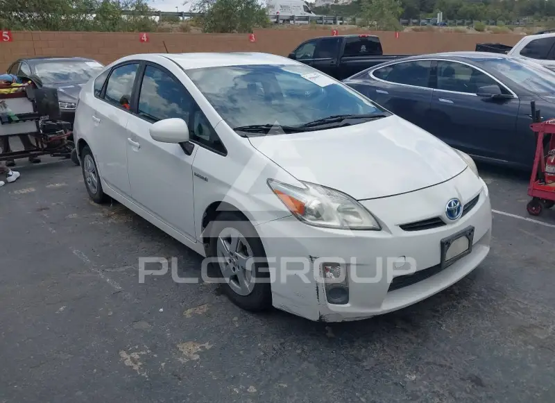 2011 Toyota PRIUS photo