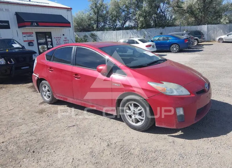 2011 Toyota PRIUS фото