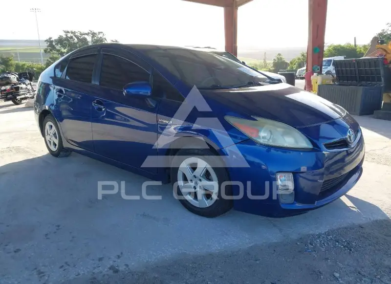 2011 Toyota PRIUS фото