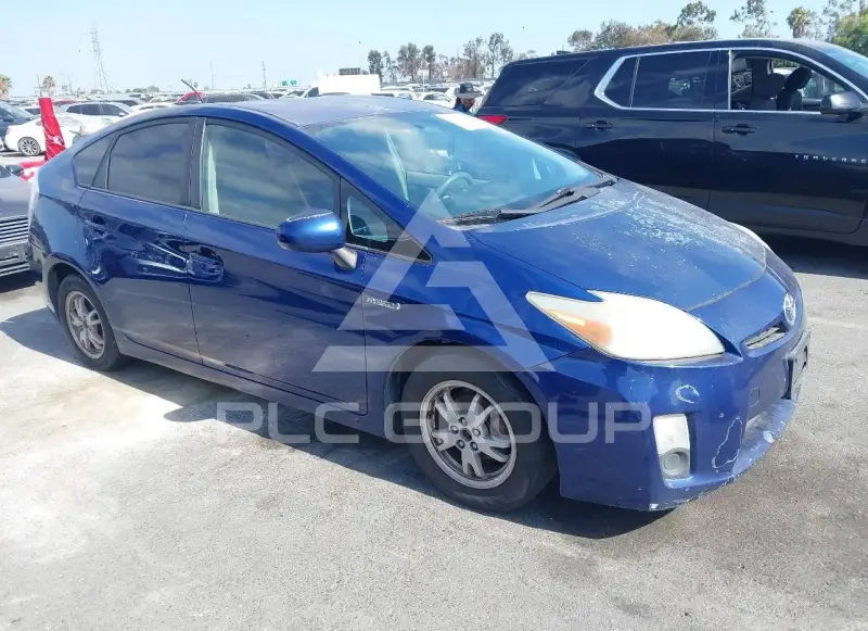 2011 Toyota PRIUS photo