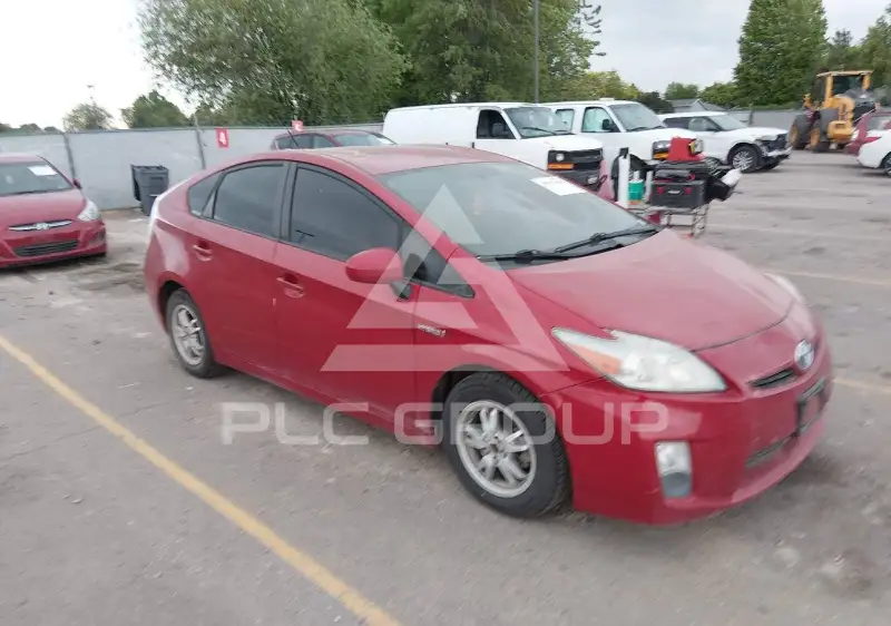 2011 Toyota PRIUS фото
