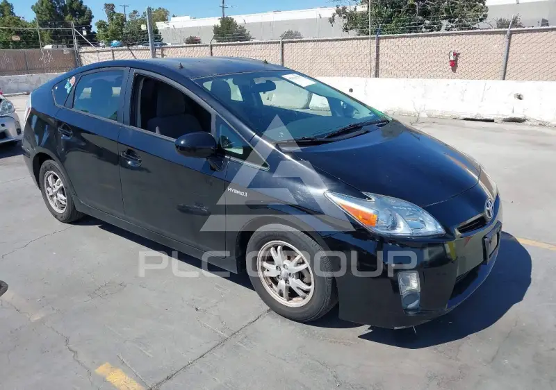 2011 Toyota PRIUS photo