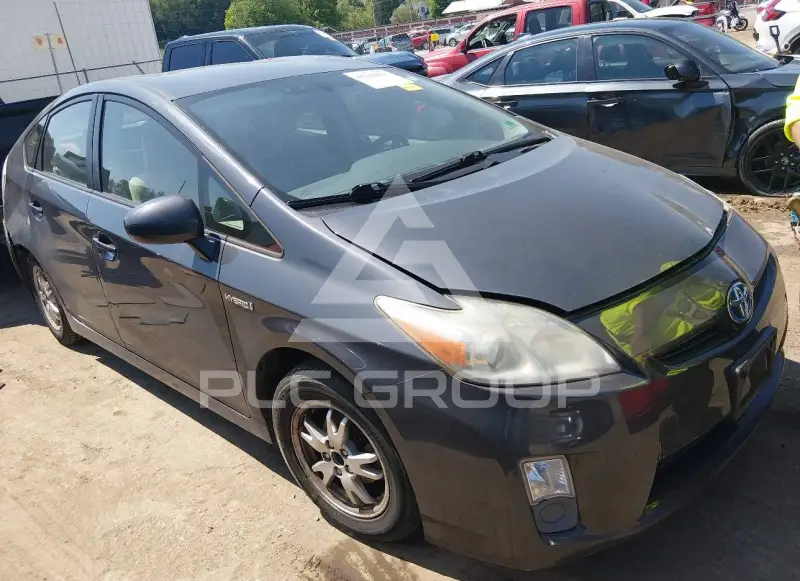 2011 Toyota PRIUS photo