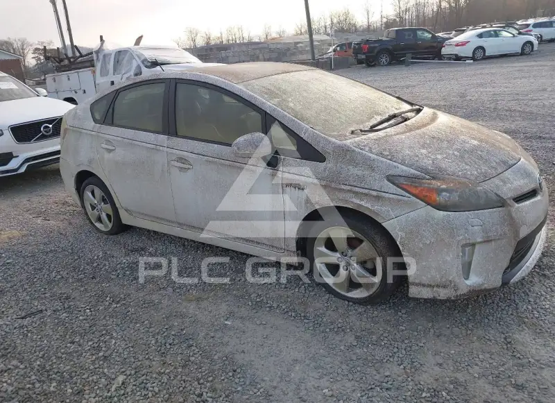 2011 Toyota PRIUS фото
