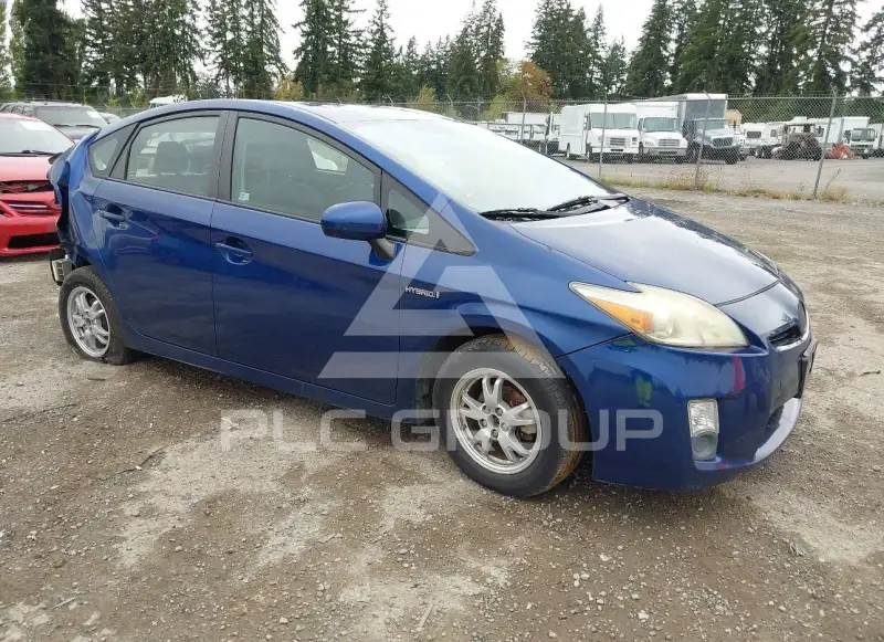 2011 Toyota PRIUS фото
