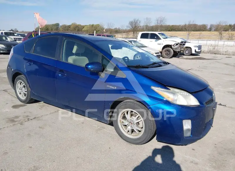 2011 Toyota PRIUS фото