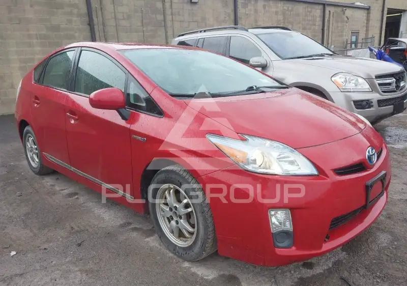 2011 Toyota PRIUS фото